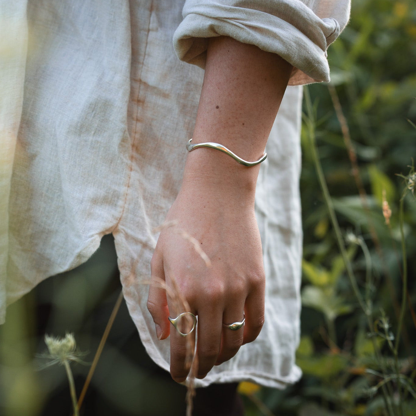 flow bracelet